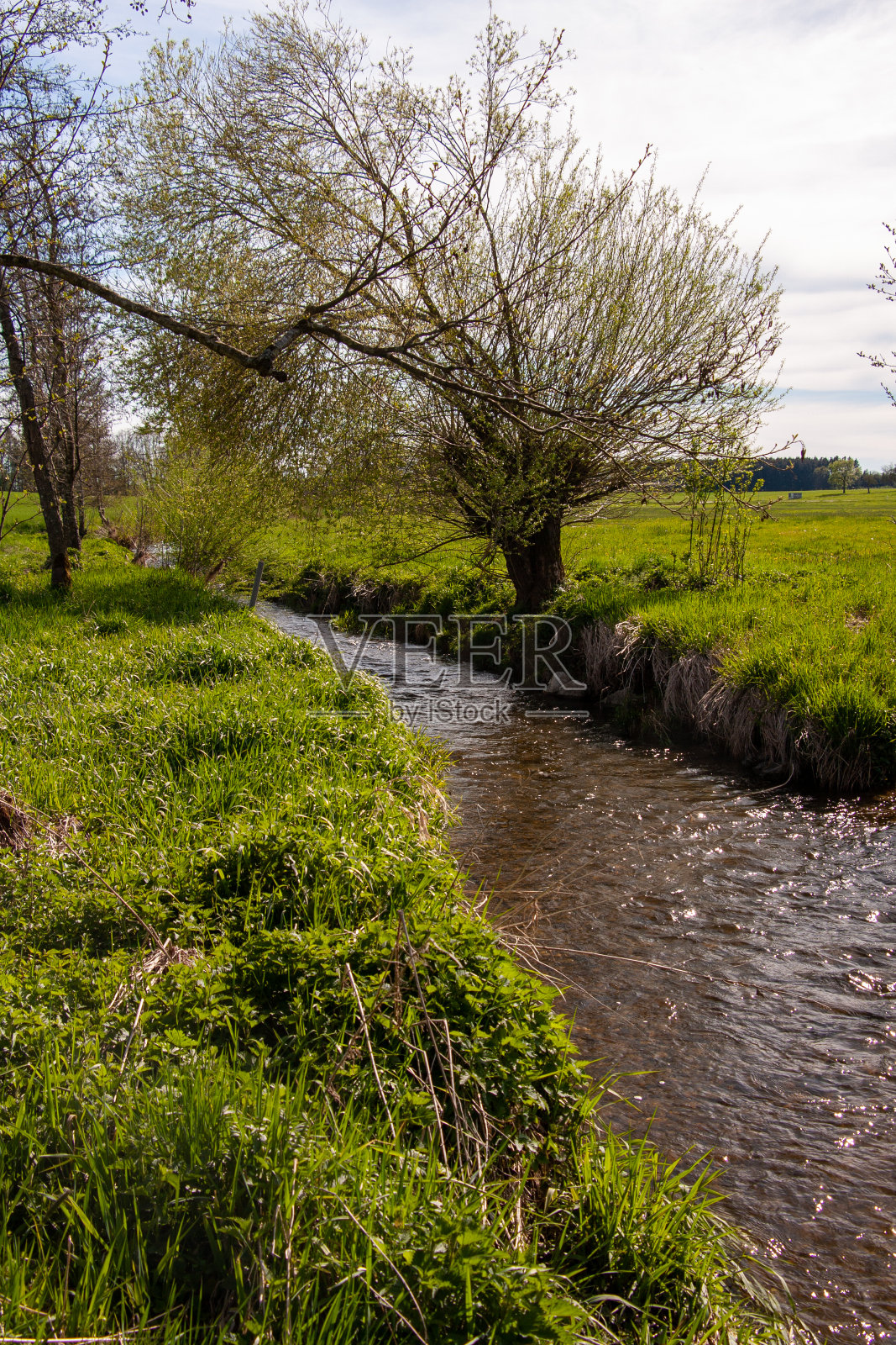 上斯瓦比亚Mühlhausen附近的乌姆拉奇路线照片摄影图片
