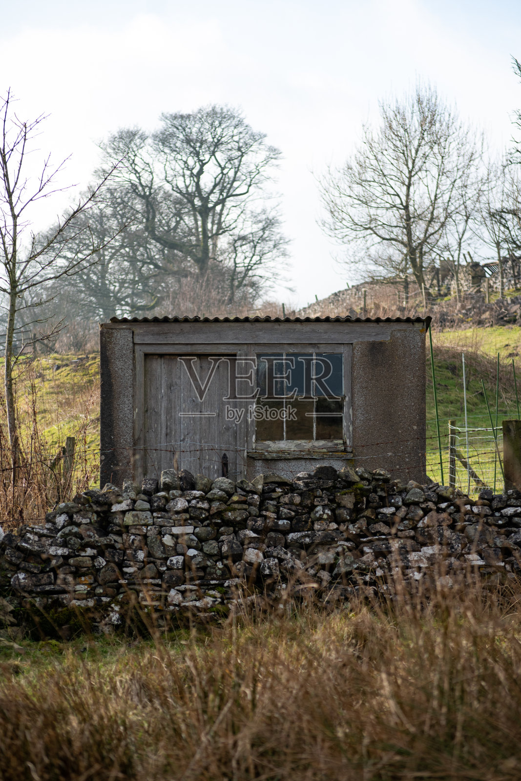 破旧的小屋照片摄影图片