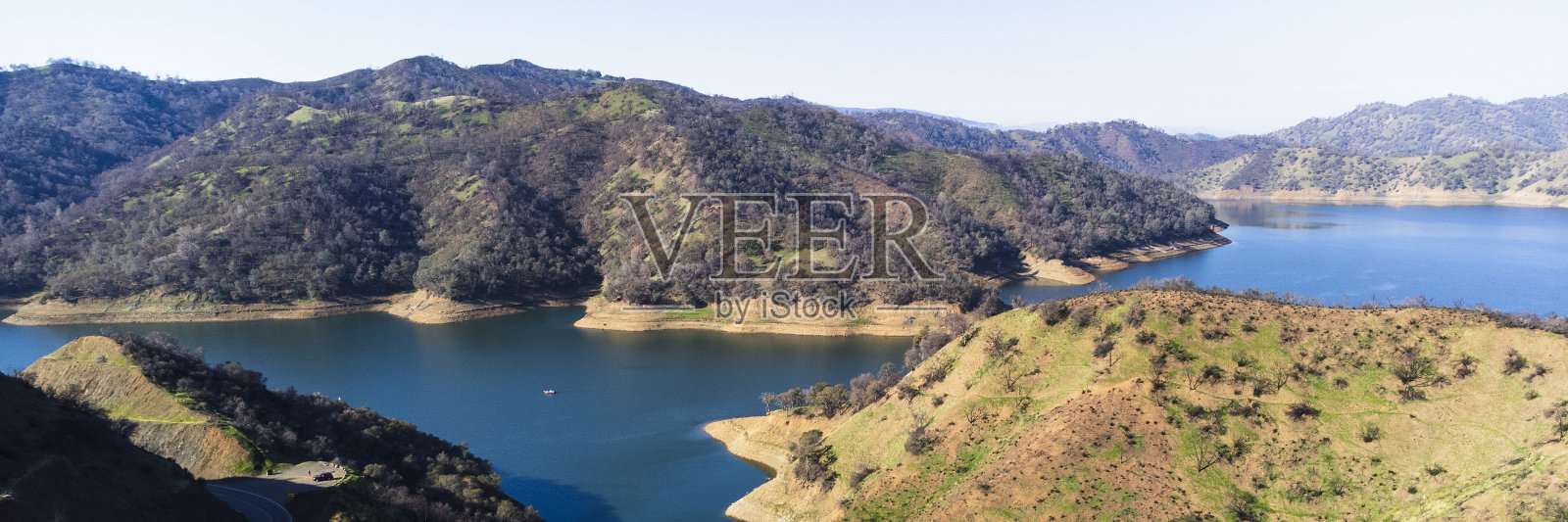 加州纳帕县的Berryessa湖照片摄影图片