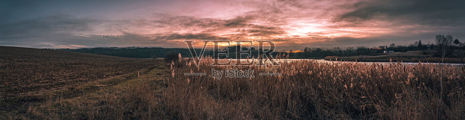 日出河照片摄影图片