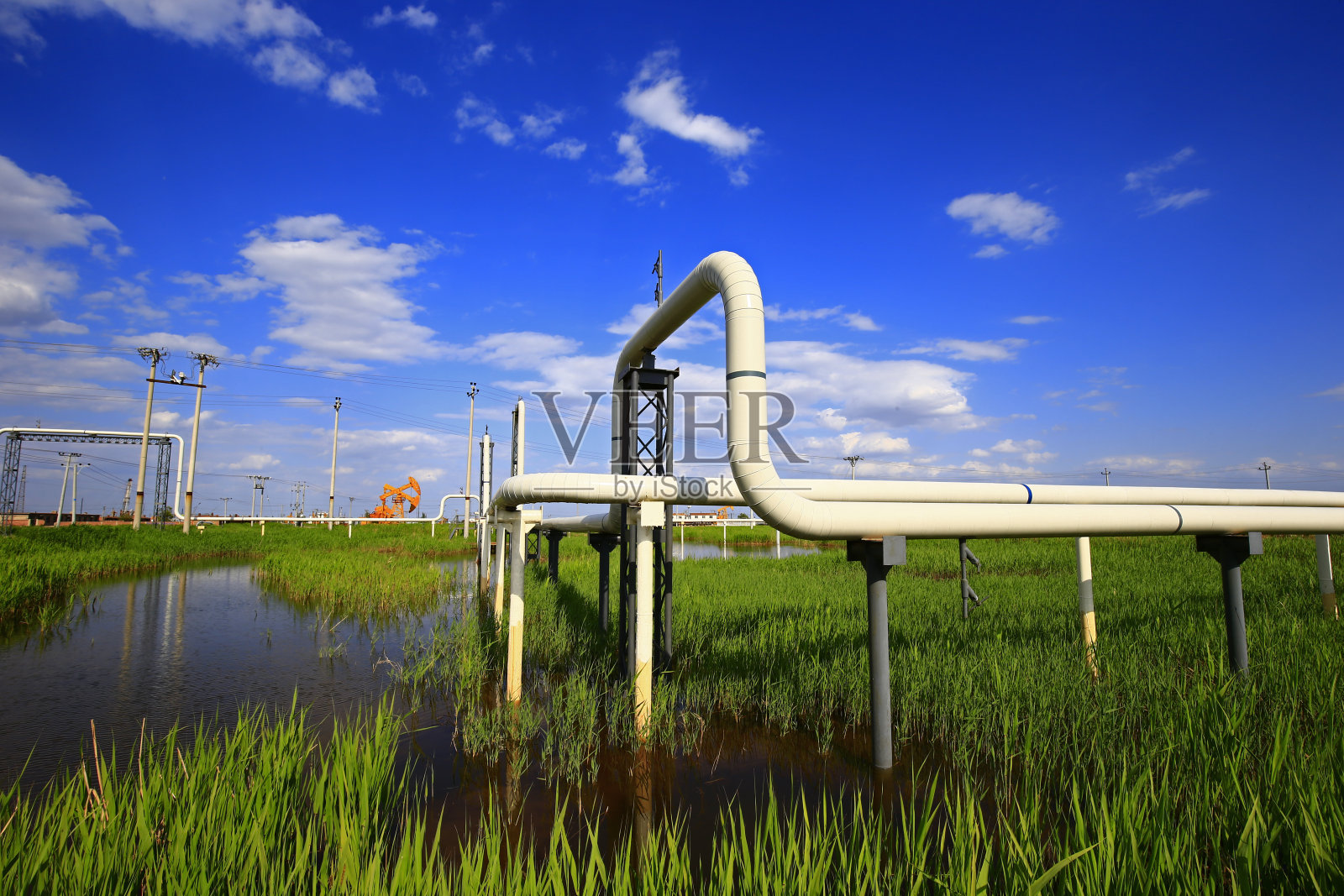 油管和阀门照片摄影图片