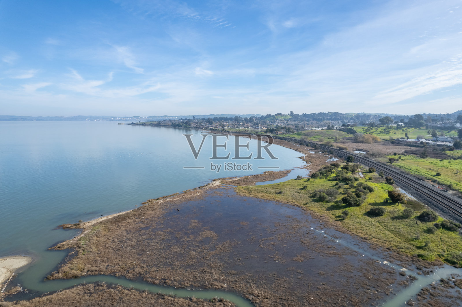 圣巴勃罗湾和海岸线照片摄影图片