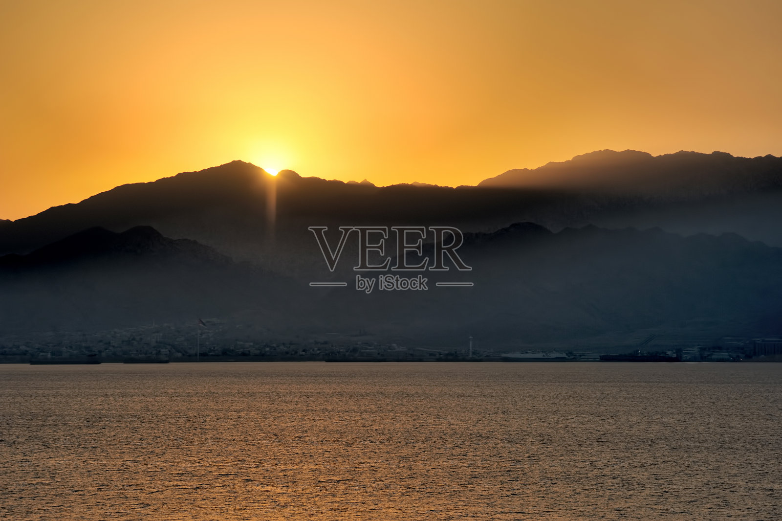 红海，埃拉特湾照片摄影图片