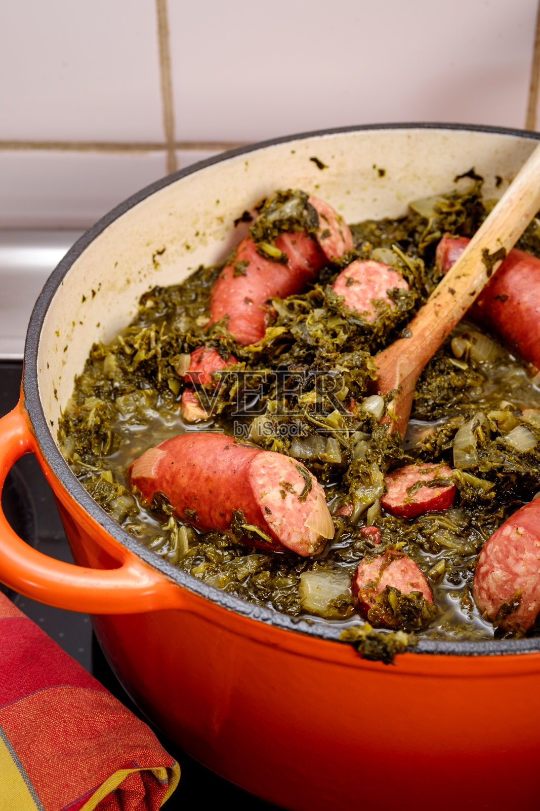 甘蓝香肠照片摄影图片