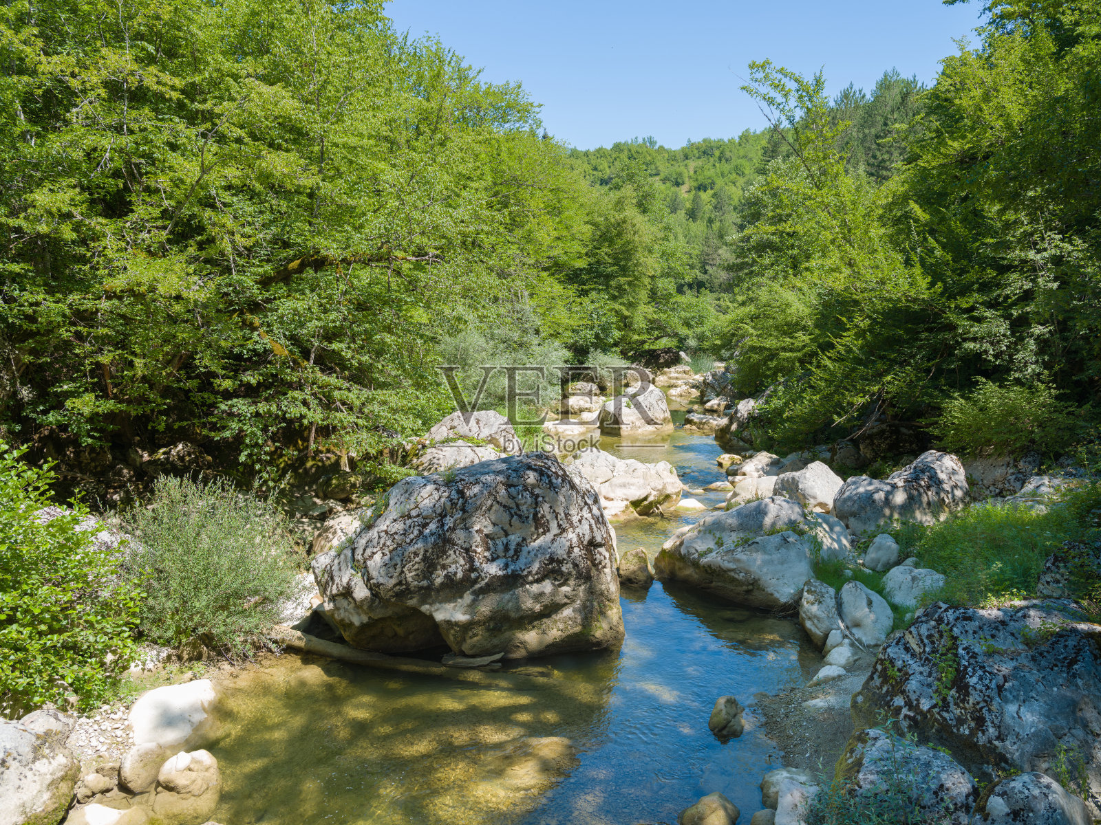 lica瀑布流照片摄影图片