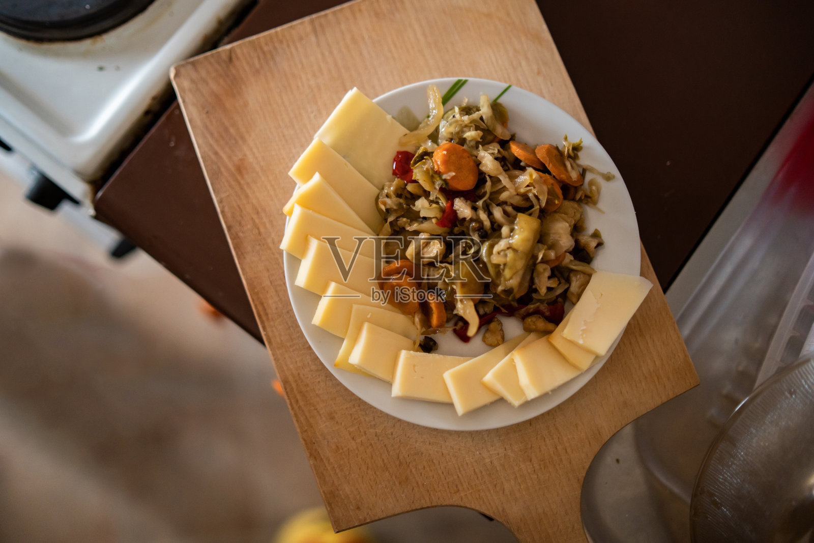 奶酪和健康的素食沙拉照片摄影图片