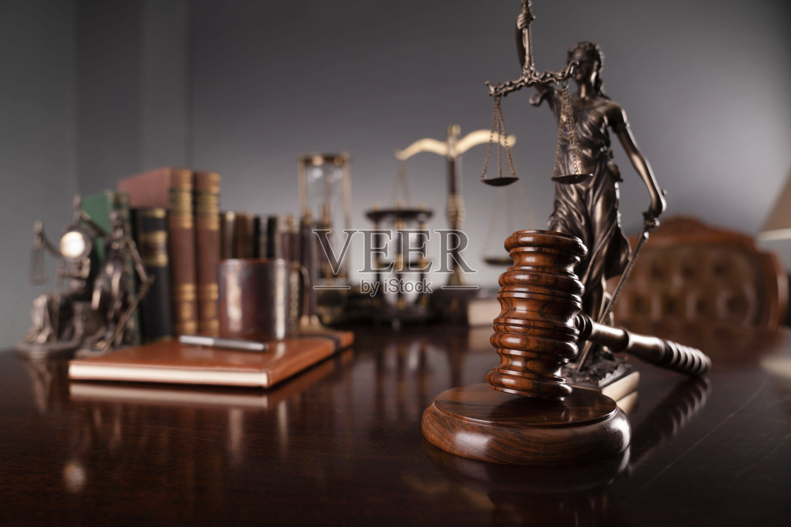 法官的办公室。照片摄影图片