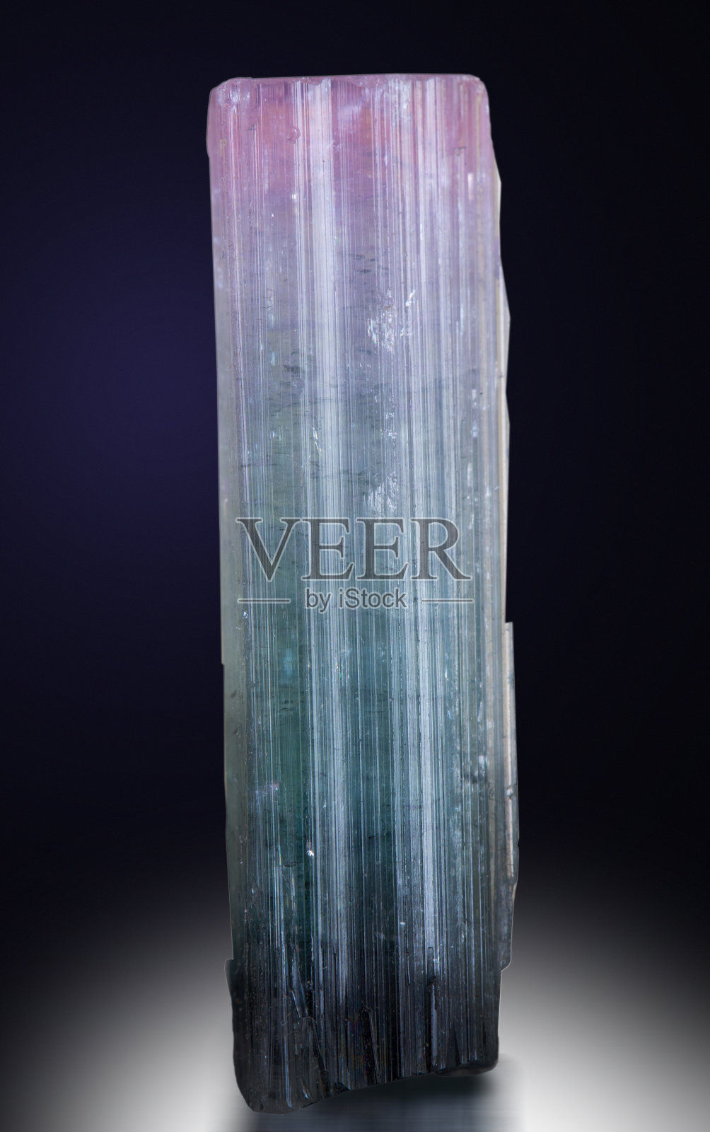 电气石矿物标本岩石地质宝石晶体照片摄影图片