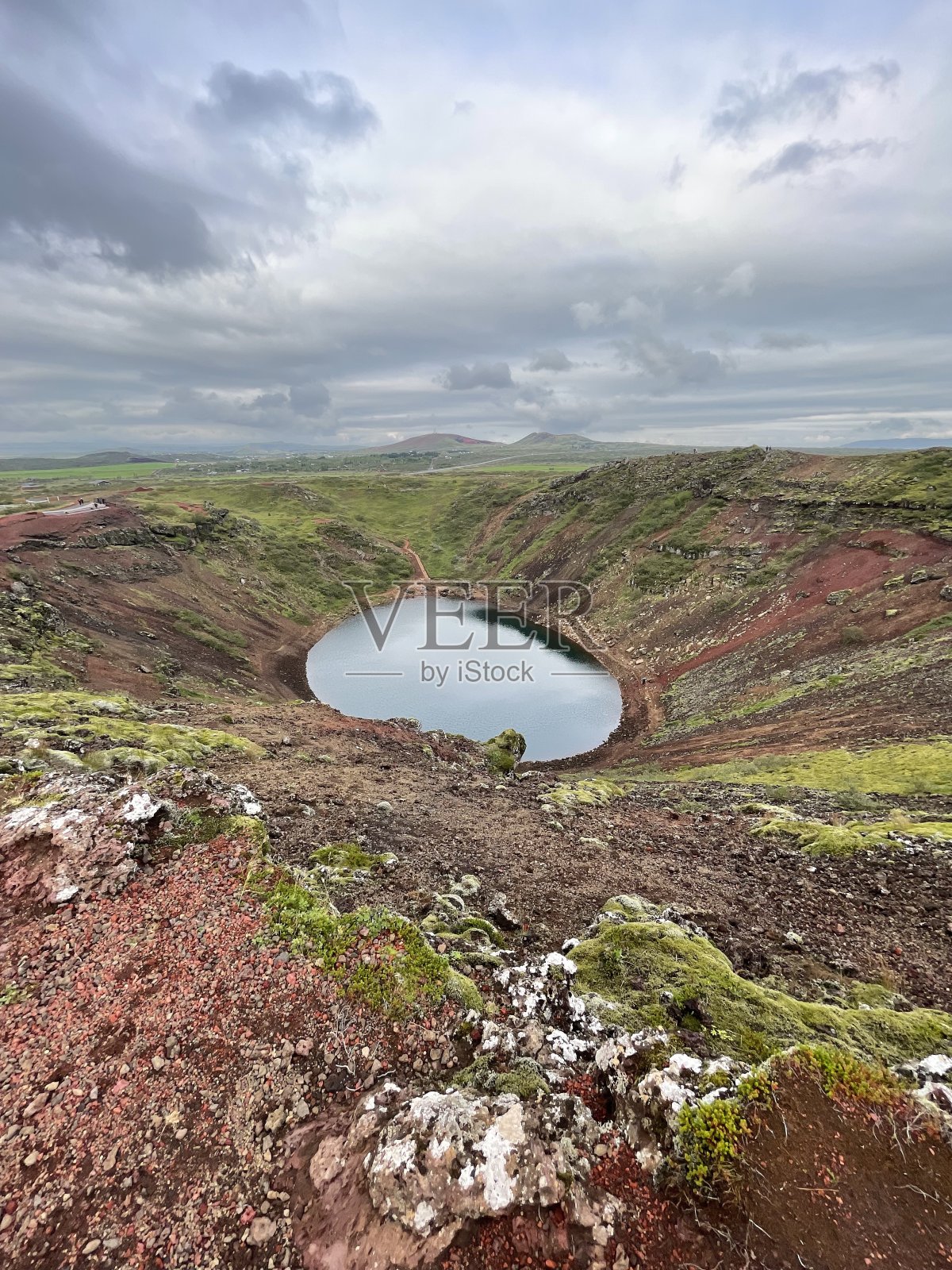 Kerid火山口遥远照片摄影图片