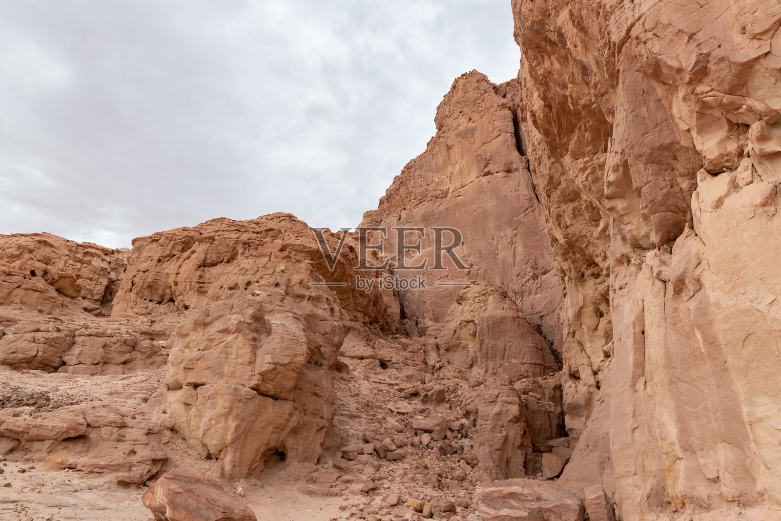 以色列埃拉特附近蒂姆纳国家公园的山景照片摄影图片