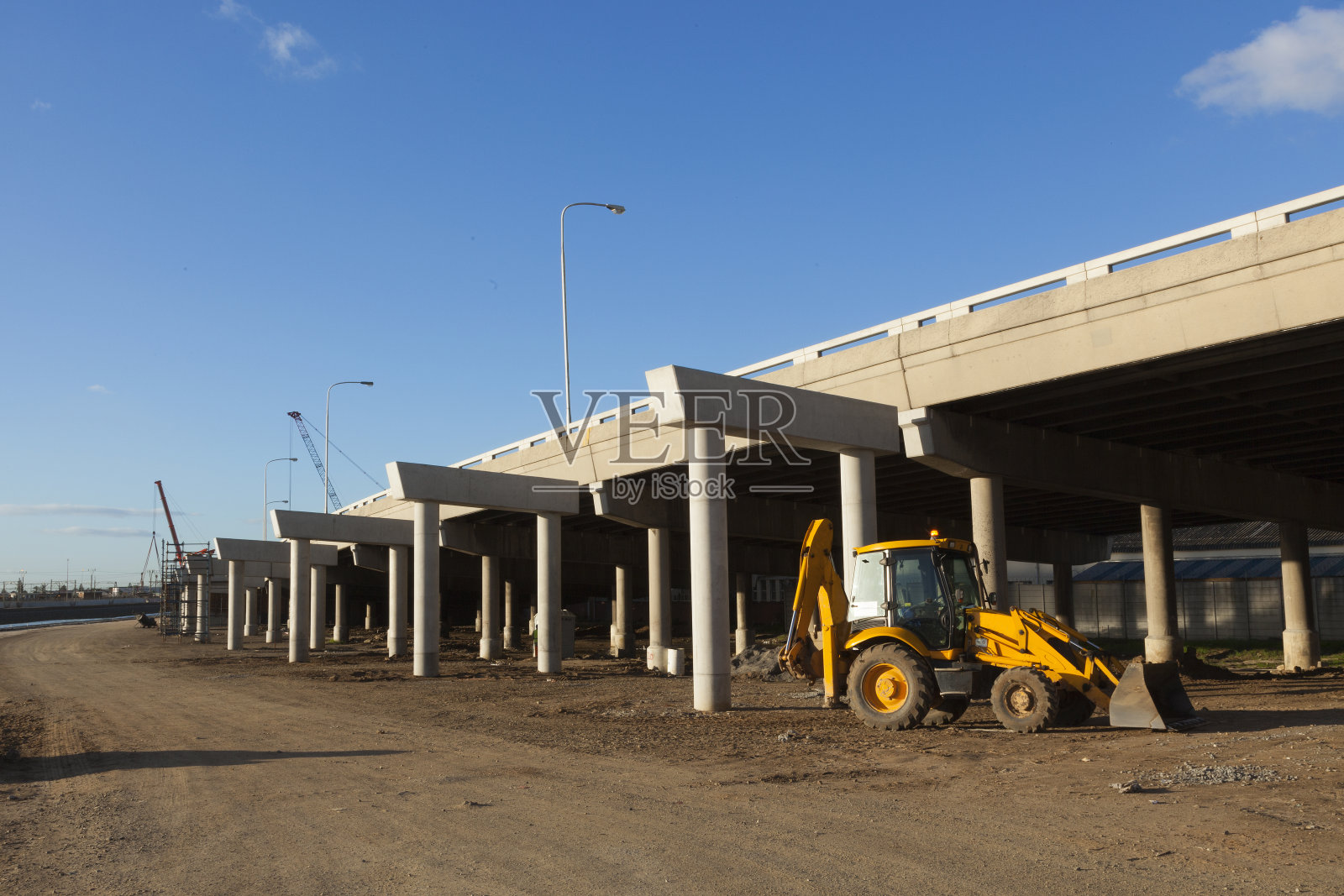 一座在建桥梁照片摄影图片