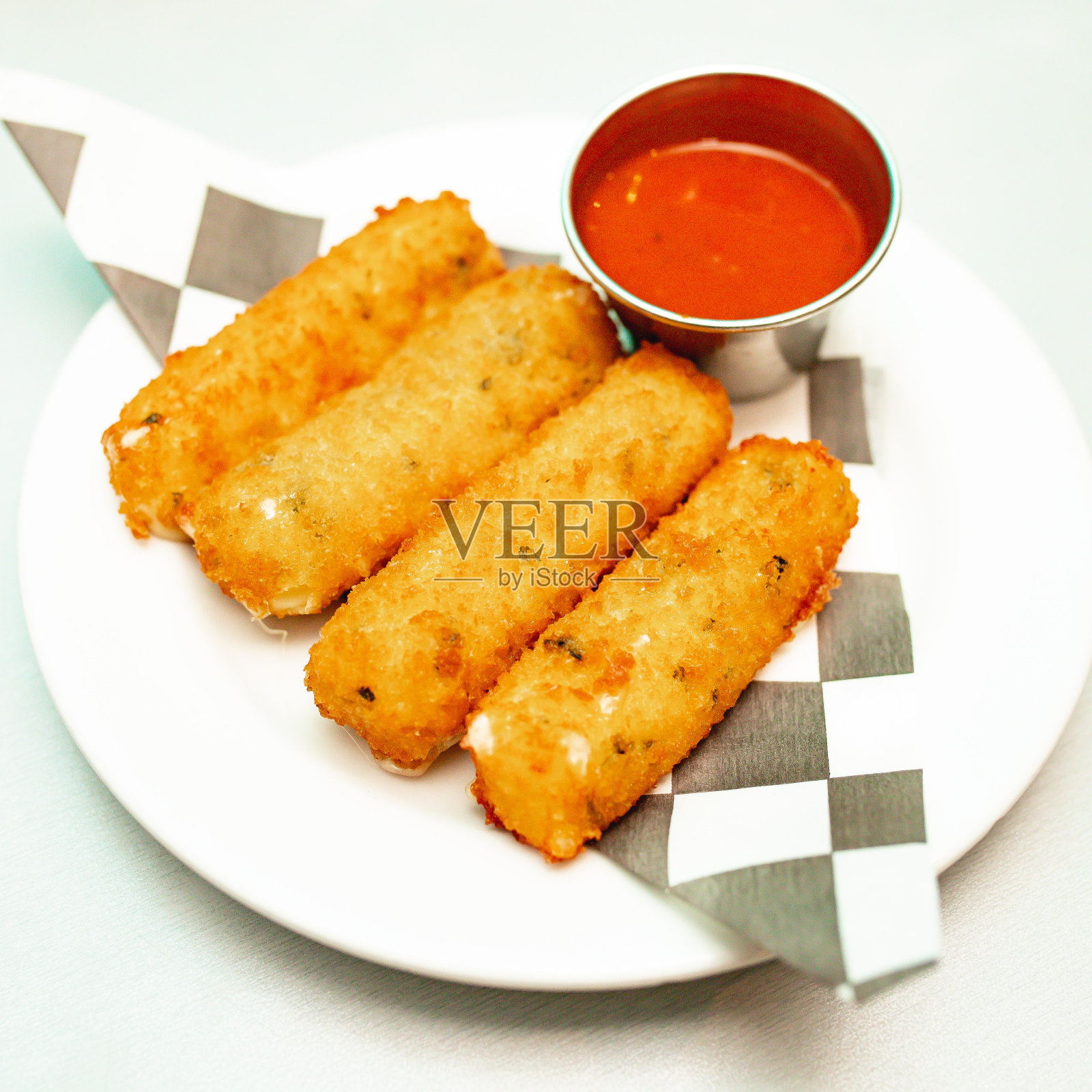 马苏里拉奶酪棒照片摄影图片