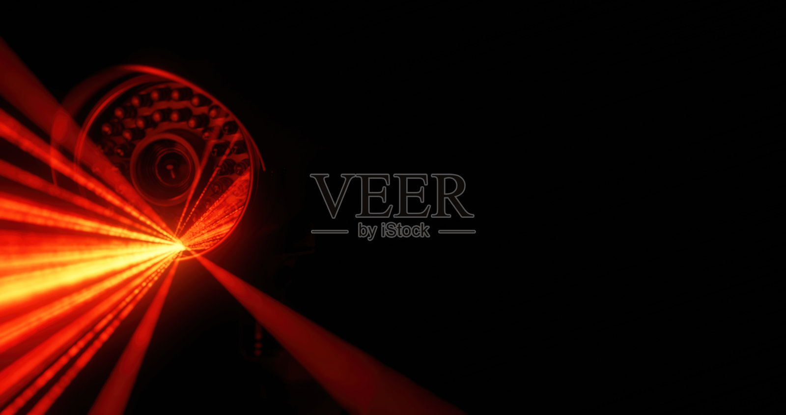 在有拷贝空间的黑暗中，安全摄像头发出的红外线照片摄影图片