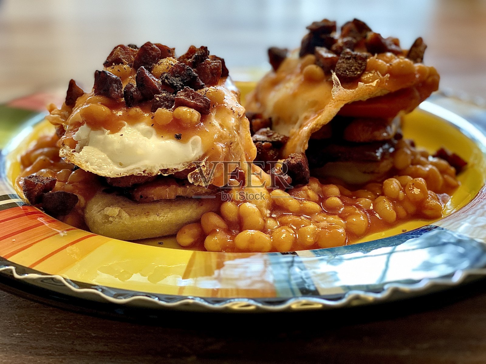 鸡蛋本尼迪克特-英国豆式照片摄影图片