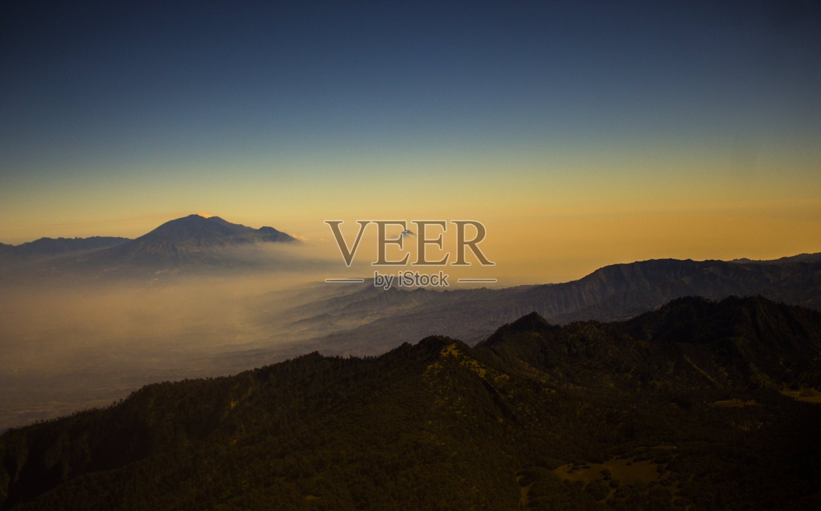 山羊山照片摄影图片