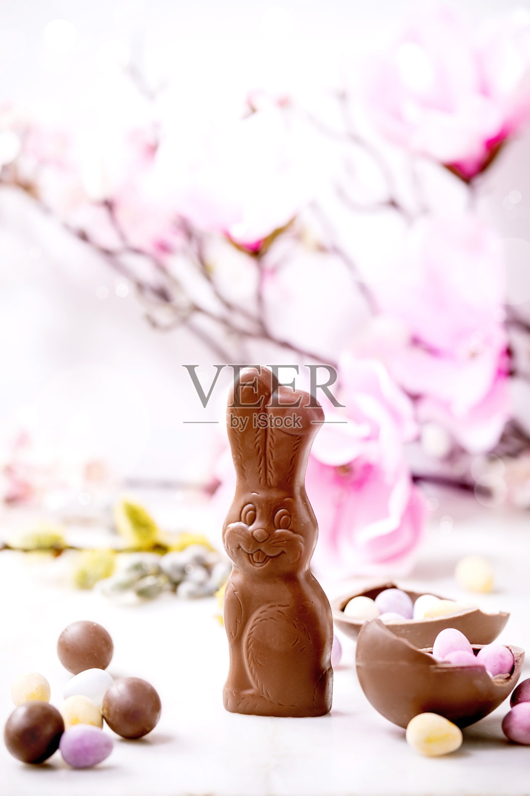 复活节贺卡与巧克力糖果兔子照片摄影图片