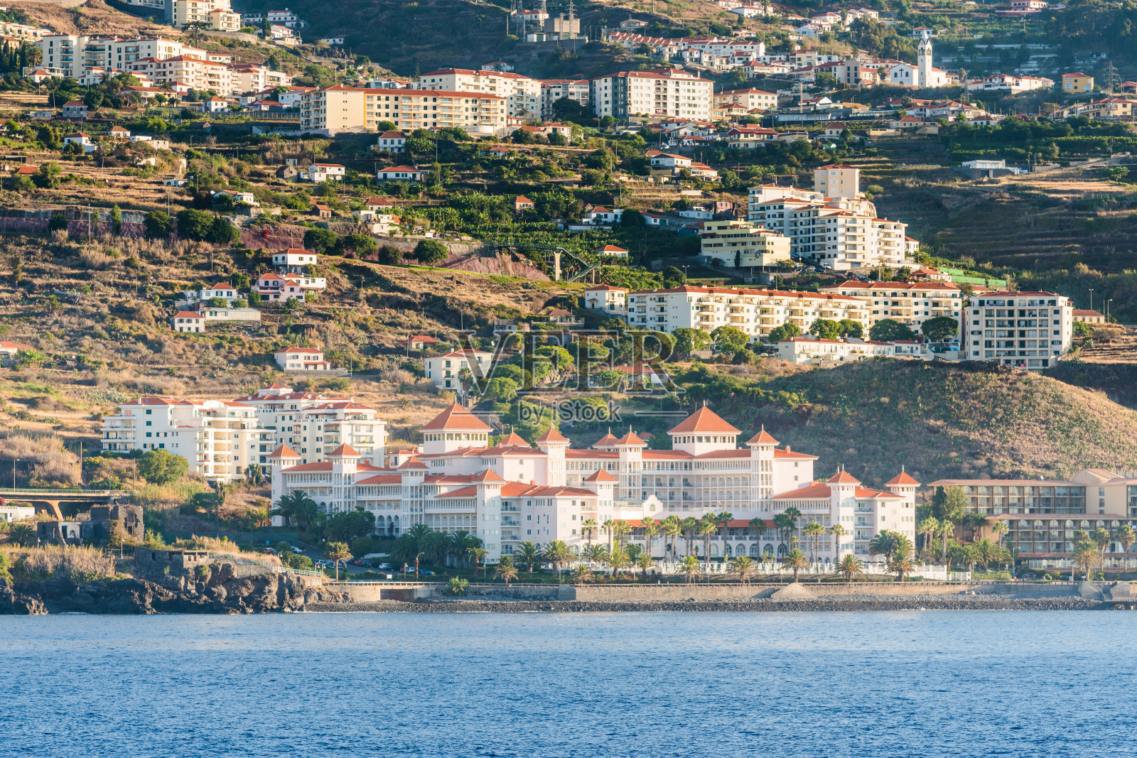 葡萄牙马德拉岛的Funchal城照片摄影图片