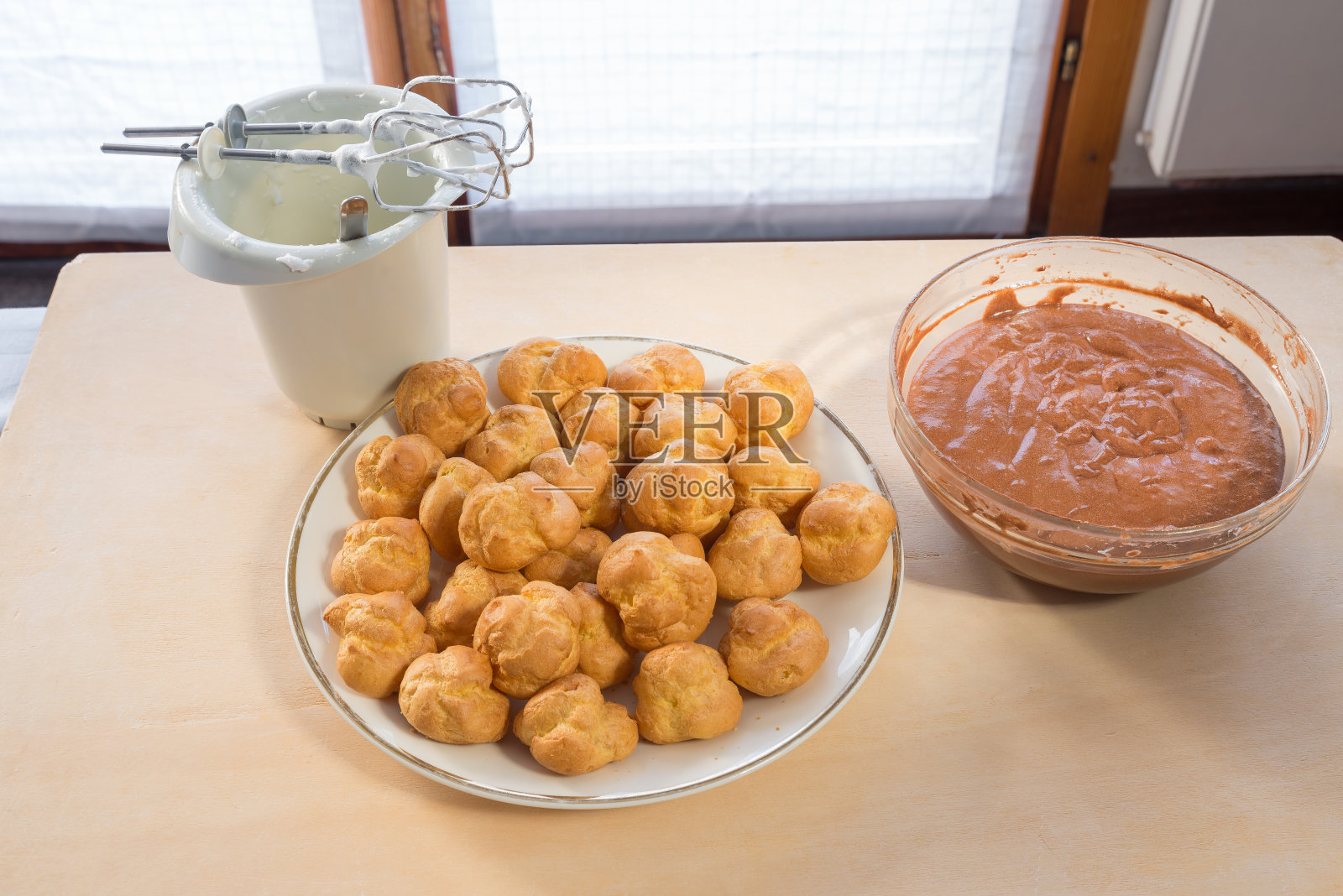 用于制备异形甜饼的配料照片摄影图片