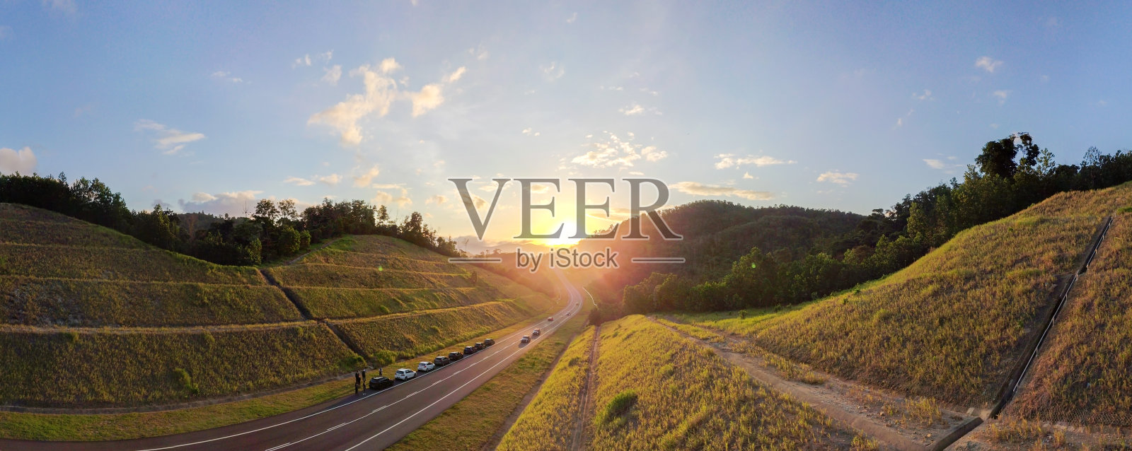 全景公路在Temiang关口，N9号，马来西亚照片摄影图片