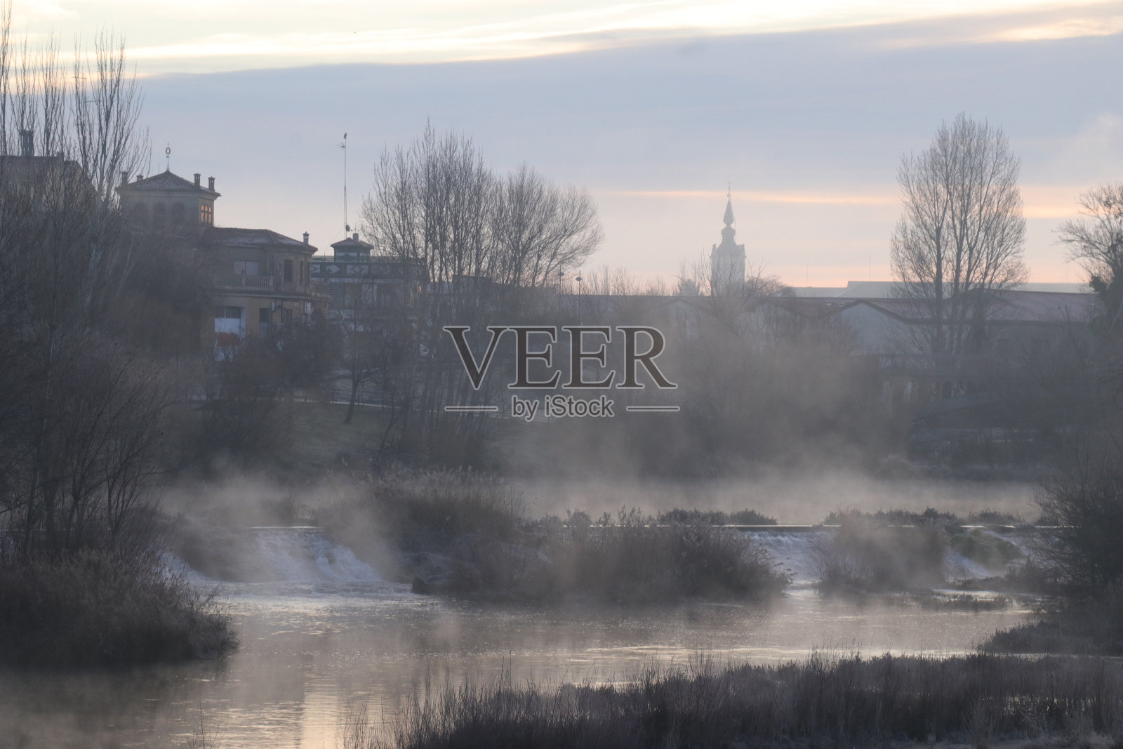 明早去萨拉曼卡照片摄影图片