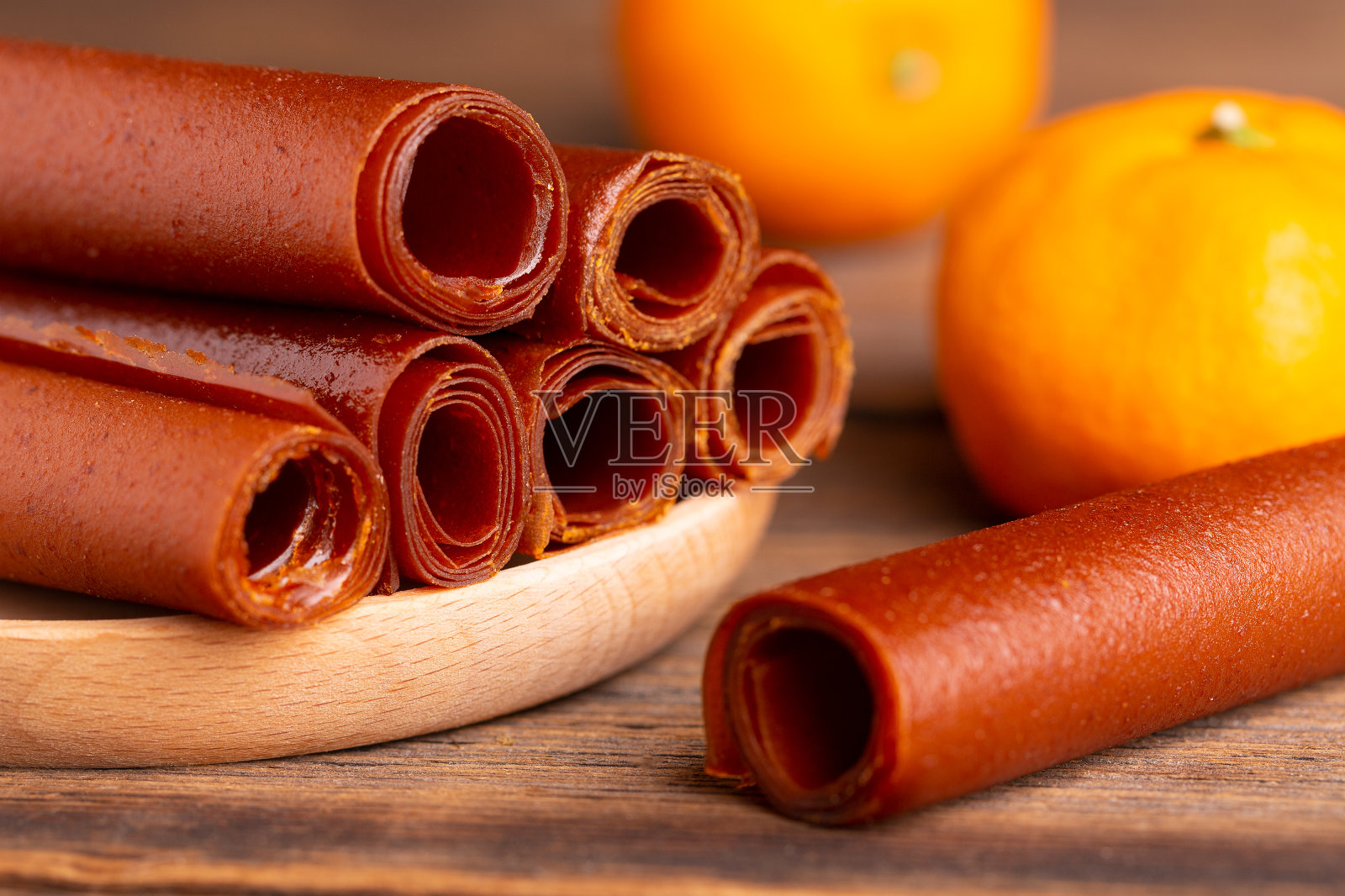 饮食维生素食物和素食。水果锭剂。水果卷帘窗。照片摄影图片