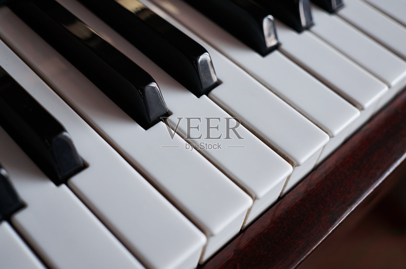 经典钢琴键盘关闭照片摄影图片