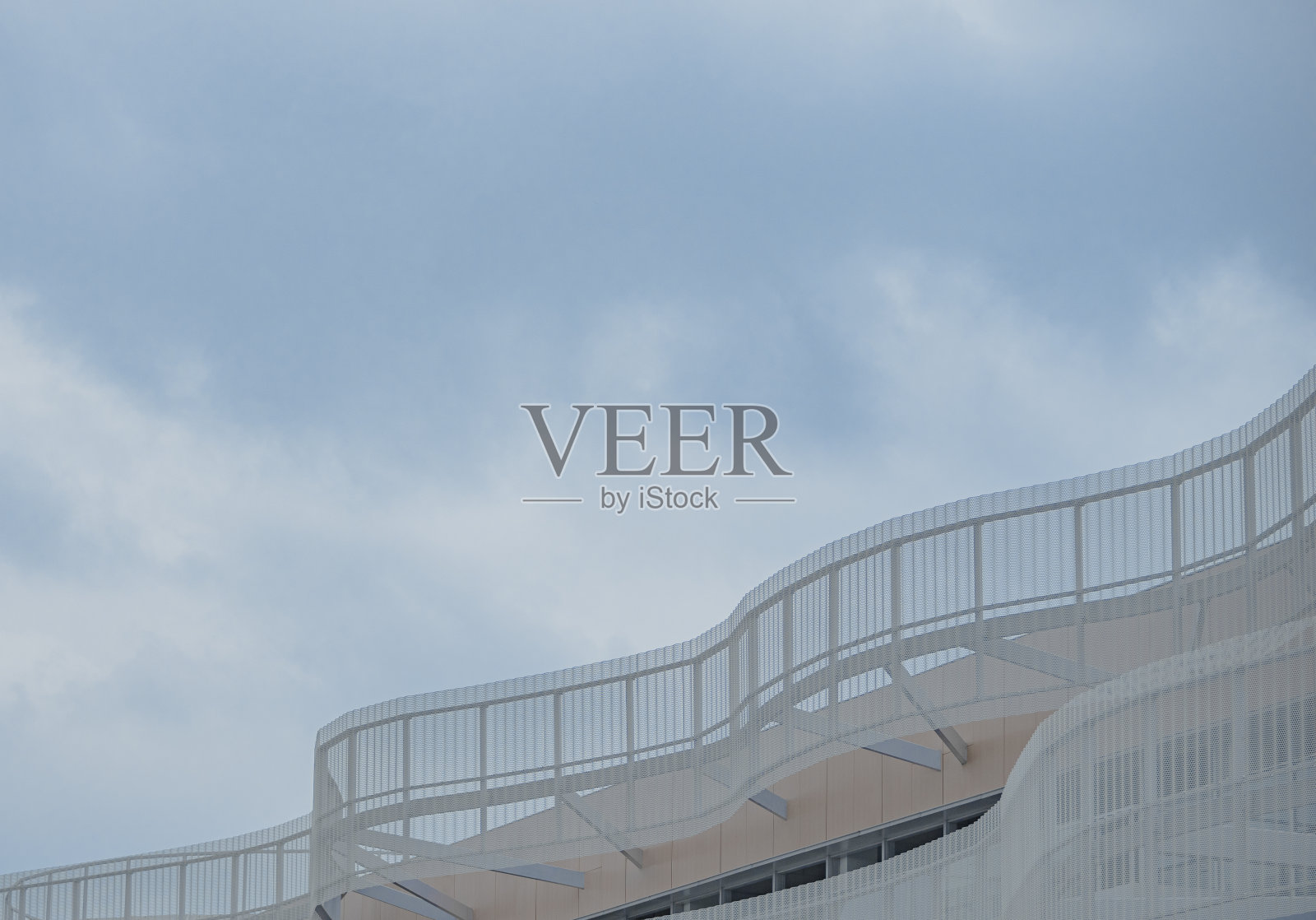 白色建筑外观照片摄影图片