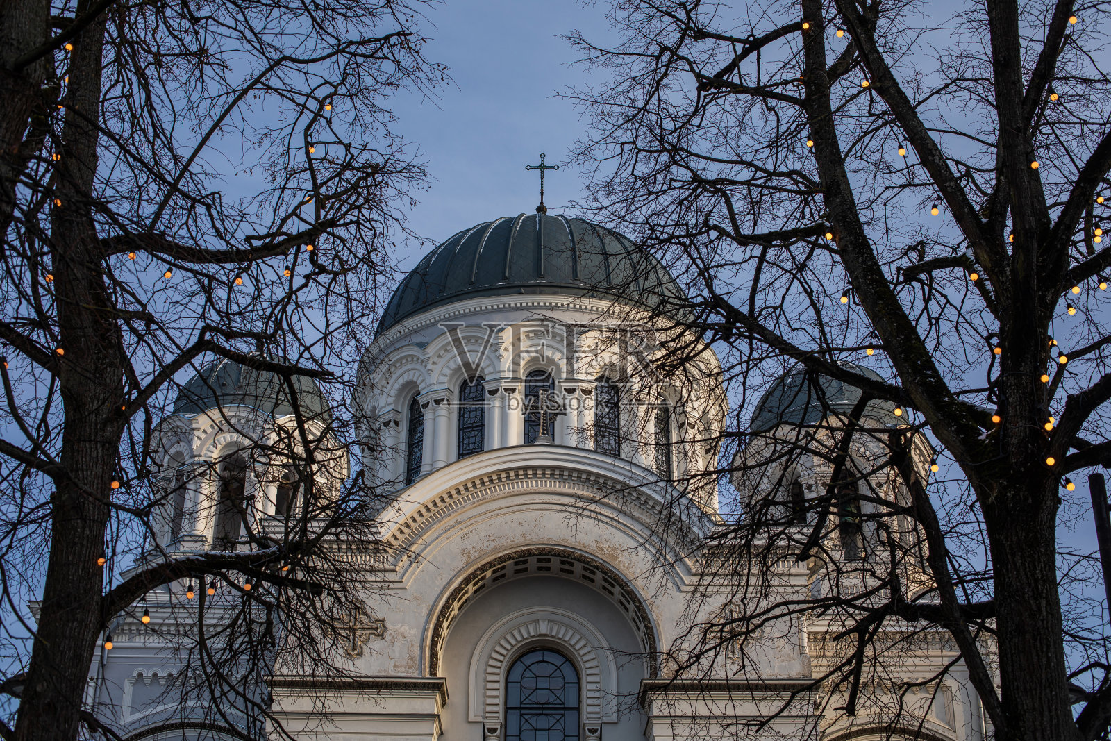 立陶宛考纳斯的圣迈克尔大天使教堂照片摄影图片