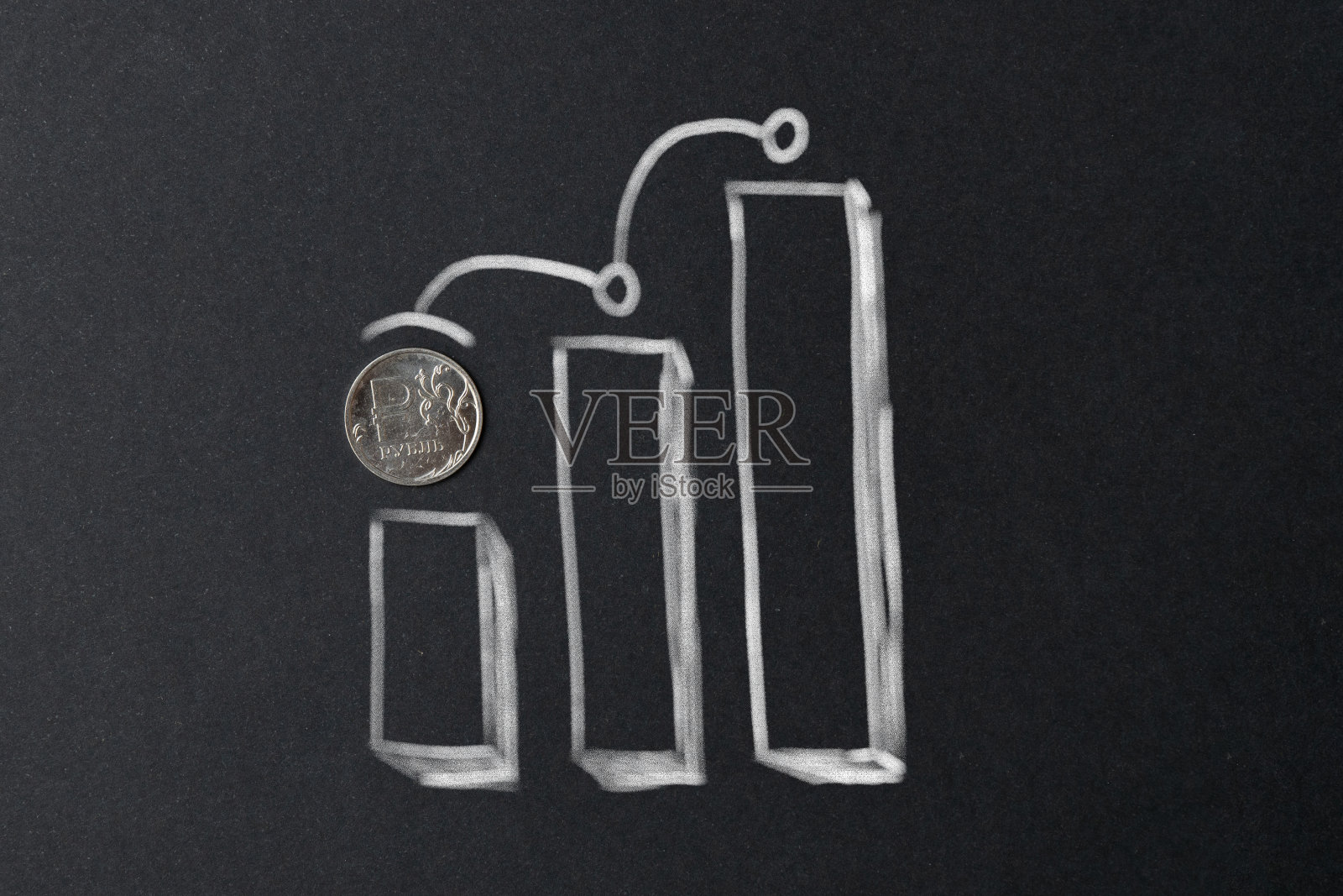 俄罗斯卢布的货币增长的概念图。照片摄影图片