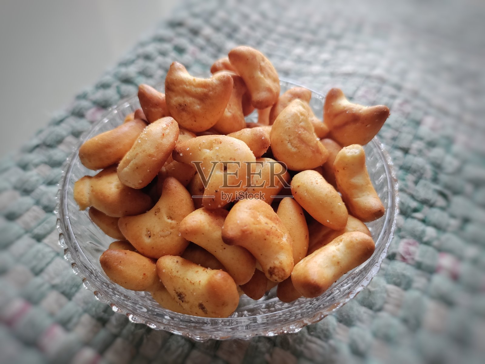 Binki, cashew shape, Kaju饼干，Namkeen饼干，Cookies, Kaju饼干。照片摄影图片