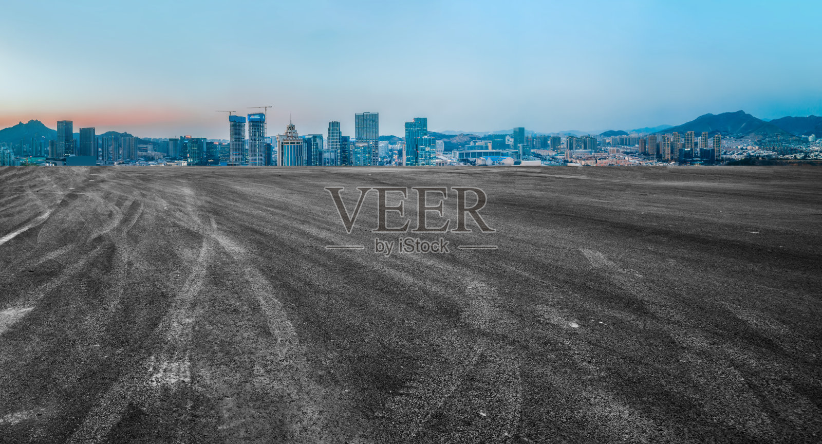 未来路向及金融区大厦照片摄影图片