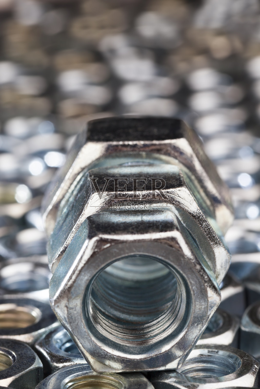 用于安装工作的金属钢螺母照片摄影图片