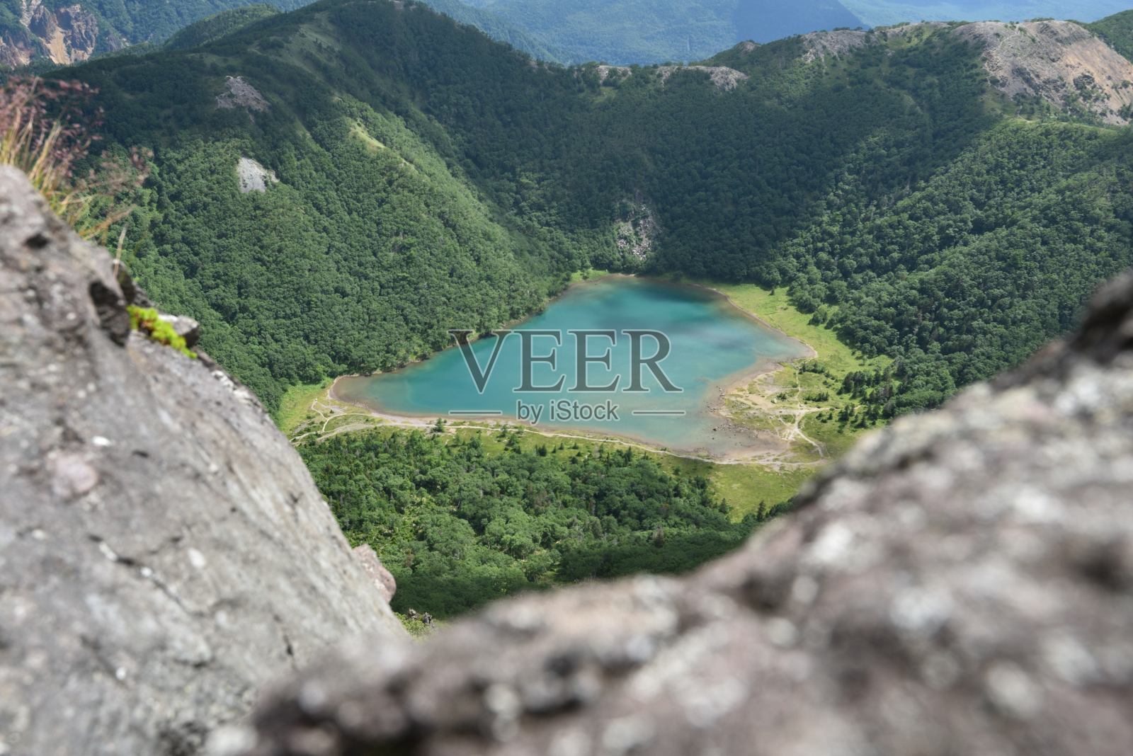 从丸沼到日本枥木县白连山照片摄影图片