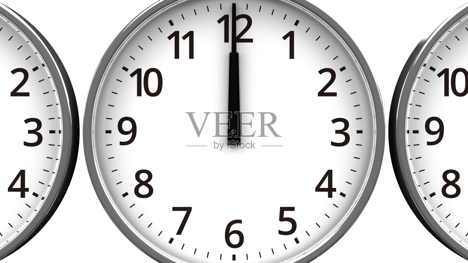 白色背景上的银色时钟。照片摄影图片