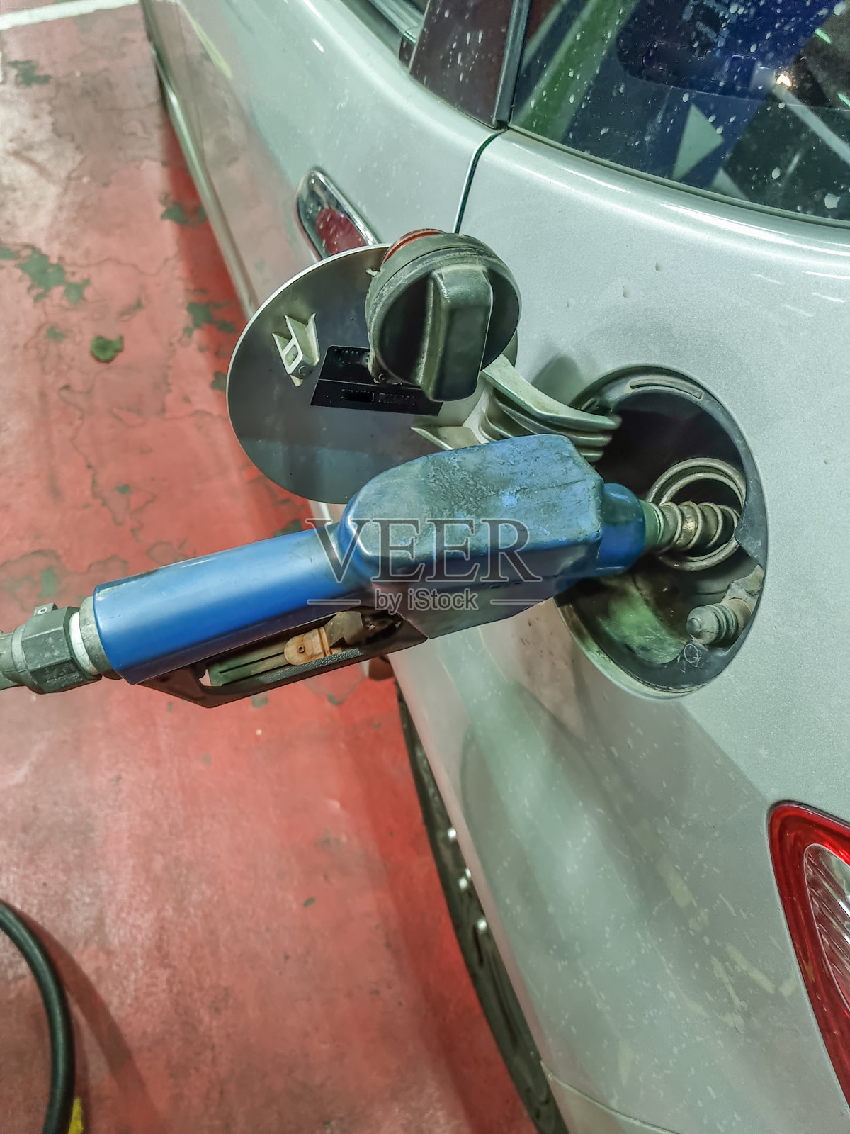 加油车照片摄影图片