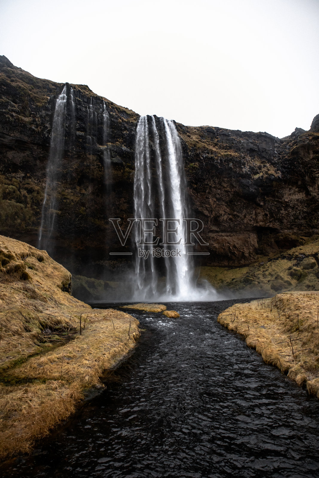冰岛的Seljalandsfoss瀑布照片摄影图片