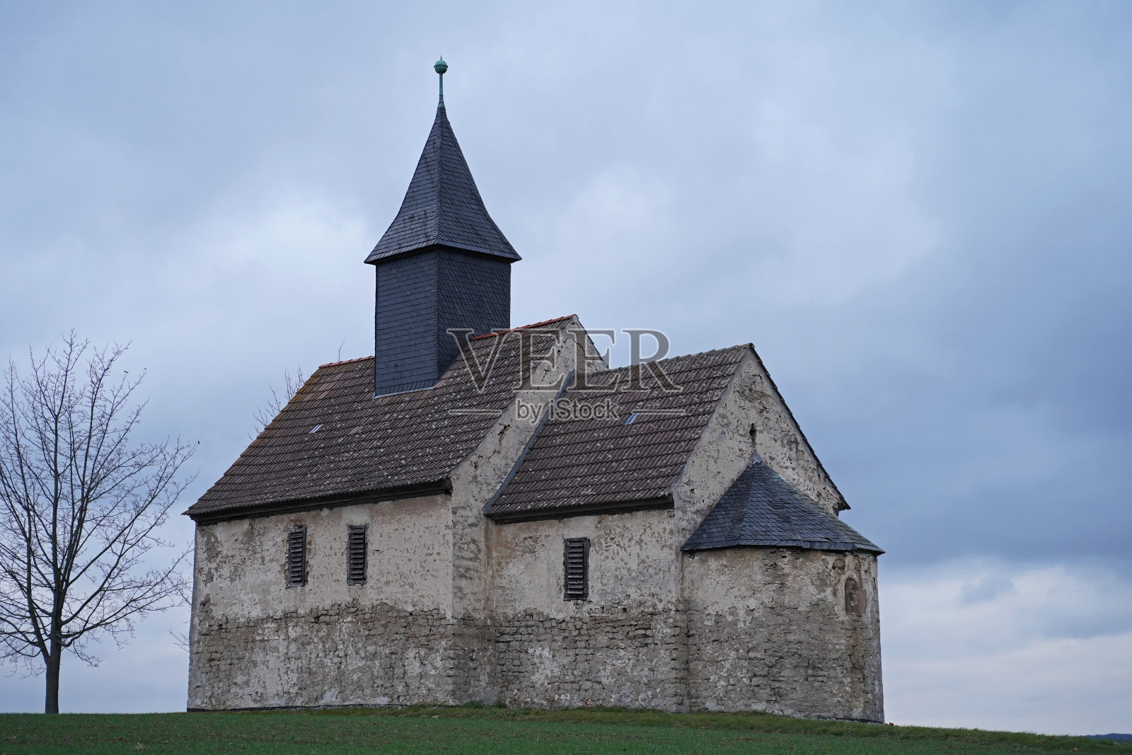 维拉山上的一座小教堂照片摄影图片