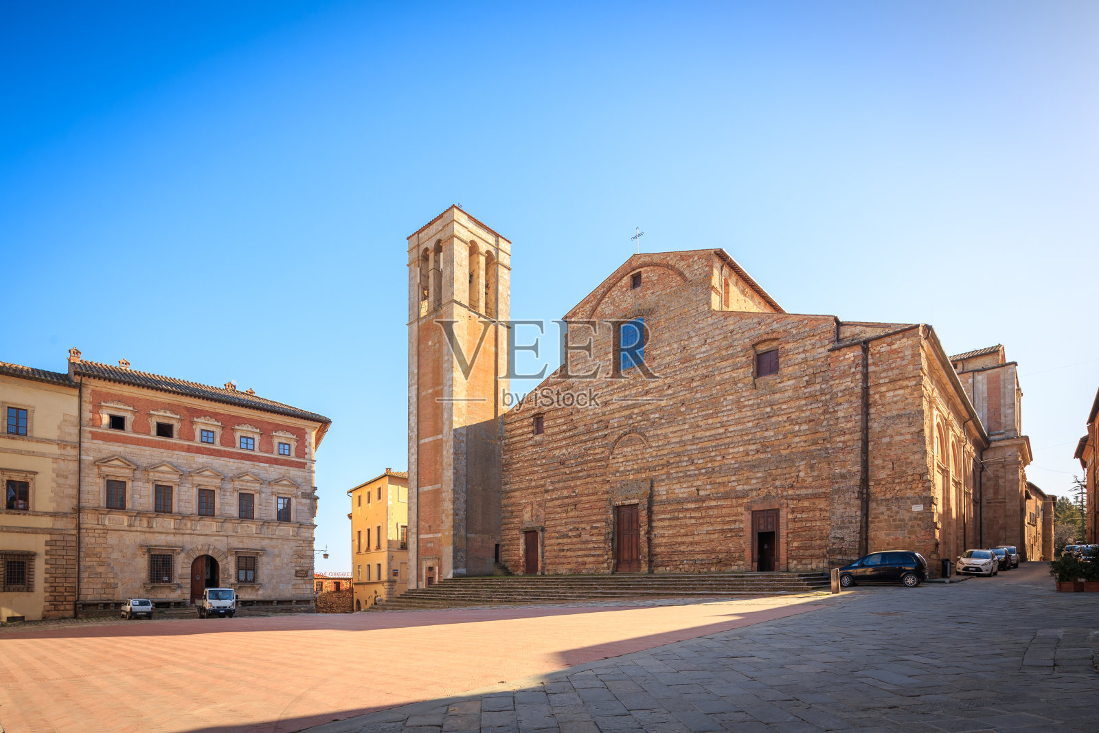 意大利蒙特普尔西亚诺格兰德广场照片摄影图片