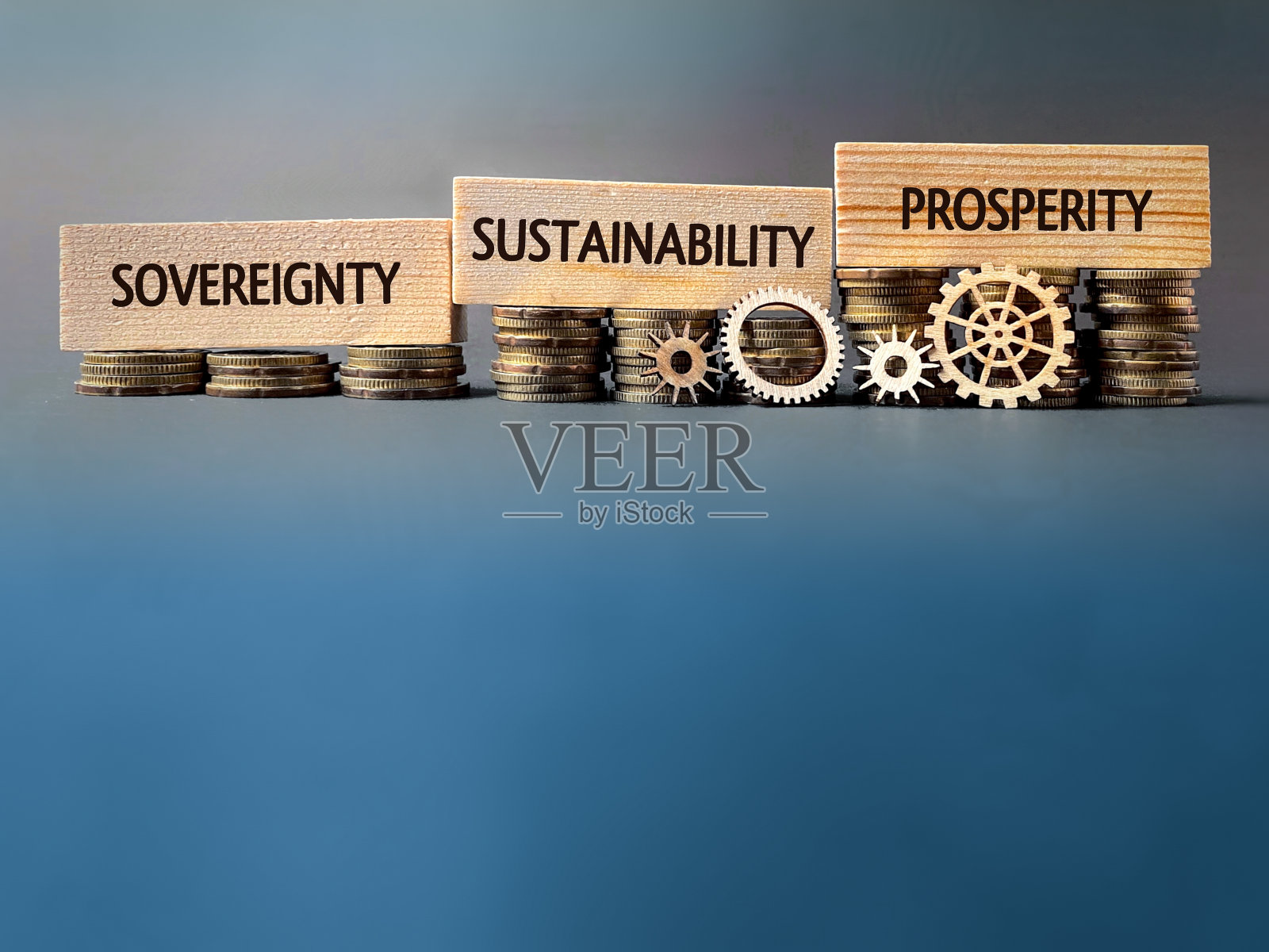 蓝色经济概念照片摄影图片