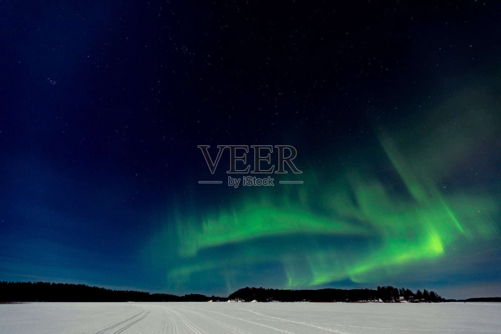 北欧的灯照片摄影图片