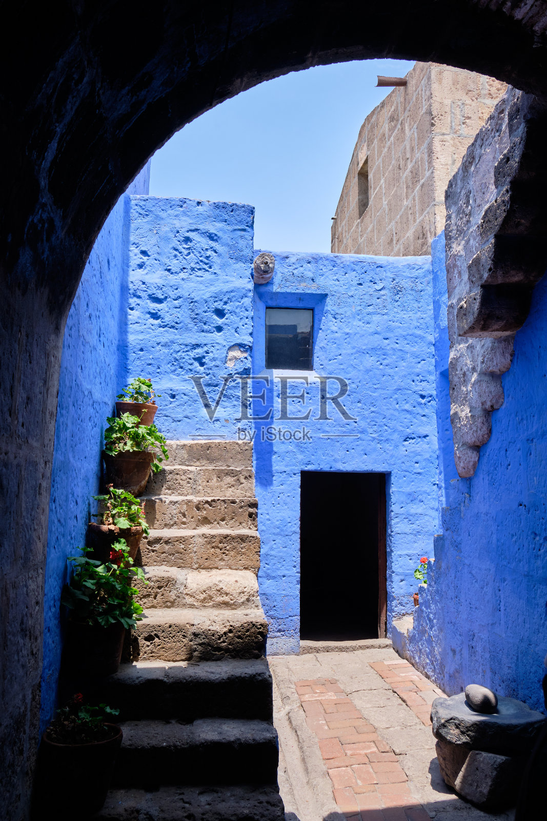 秘鲁阿雷基普的圣卡塔琳娜锡耶纳修道院。照片摄影图片