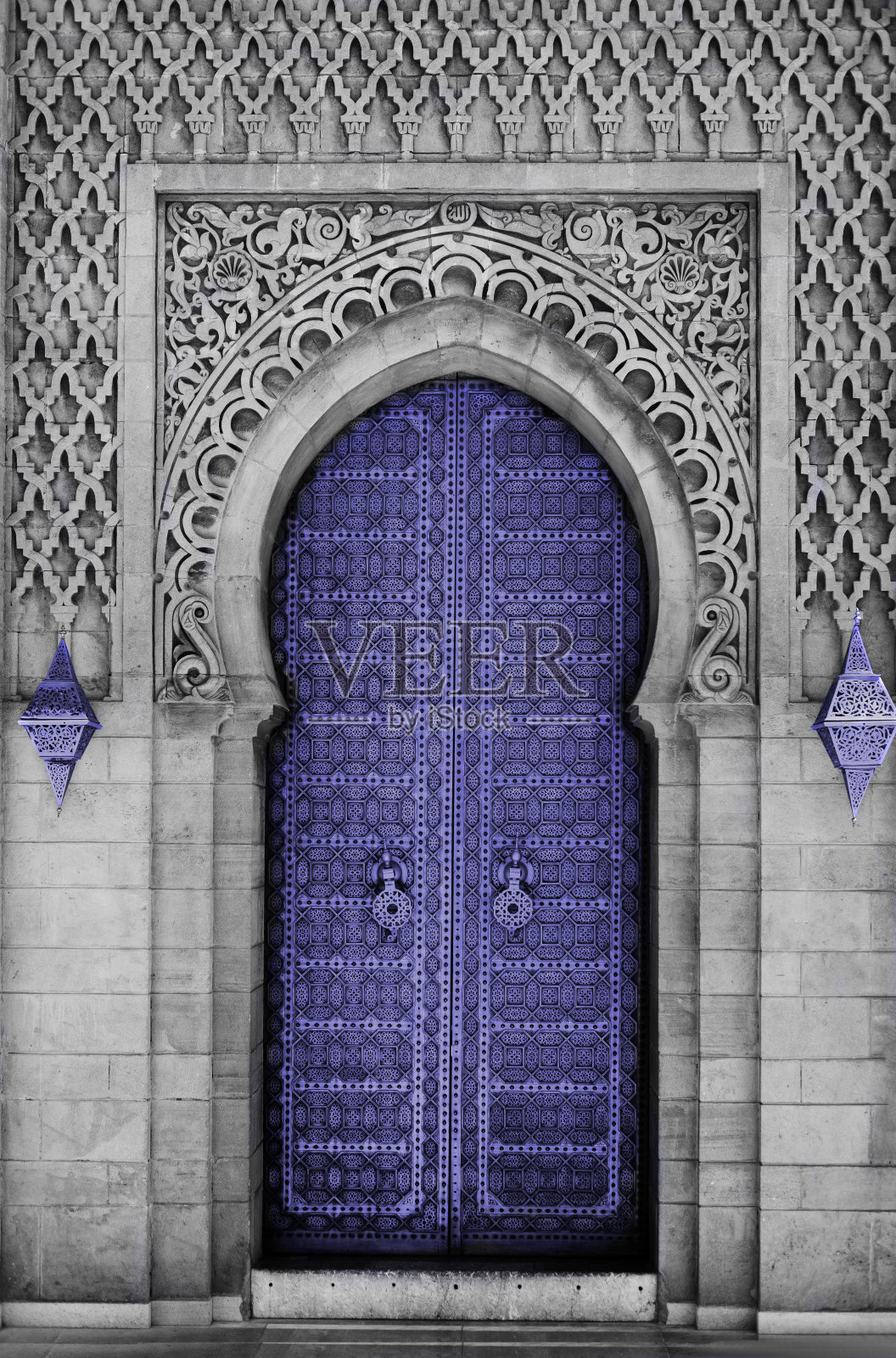 摩洛哥阿拉伯风格的门，拉巴特照片摄影图片