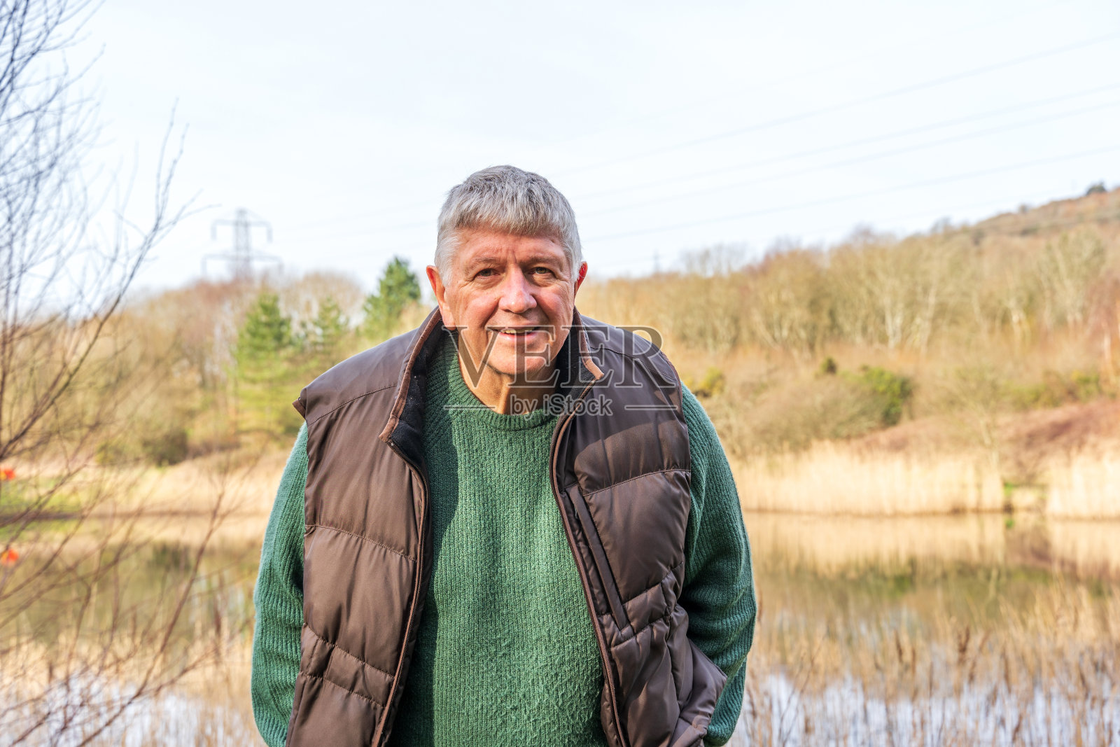 白人男子户外生活方式肖像照片摄影图片