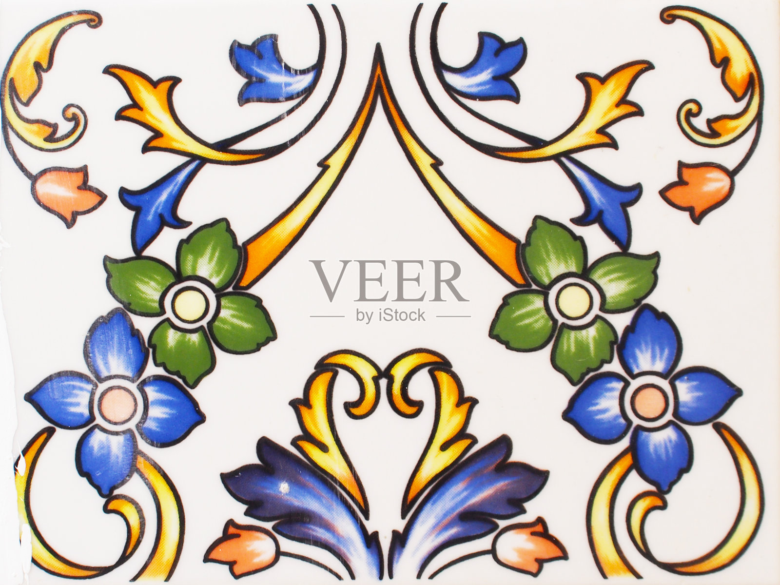 老房子立面传统瓷砖的细节。装饰瓷砖。瓦伦西亚传统瓷砖。花卉装饰。照片摄影图片