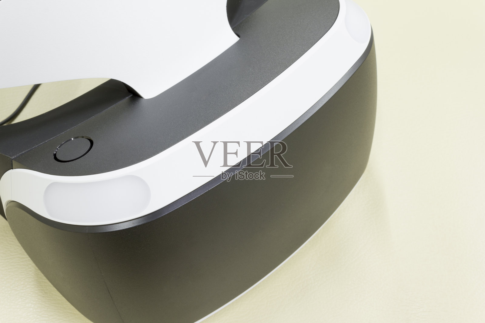 消费虚拟现实耳机，电脑游戏，掌机游戏，虚拟现实。照片摄影图片