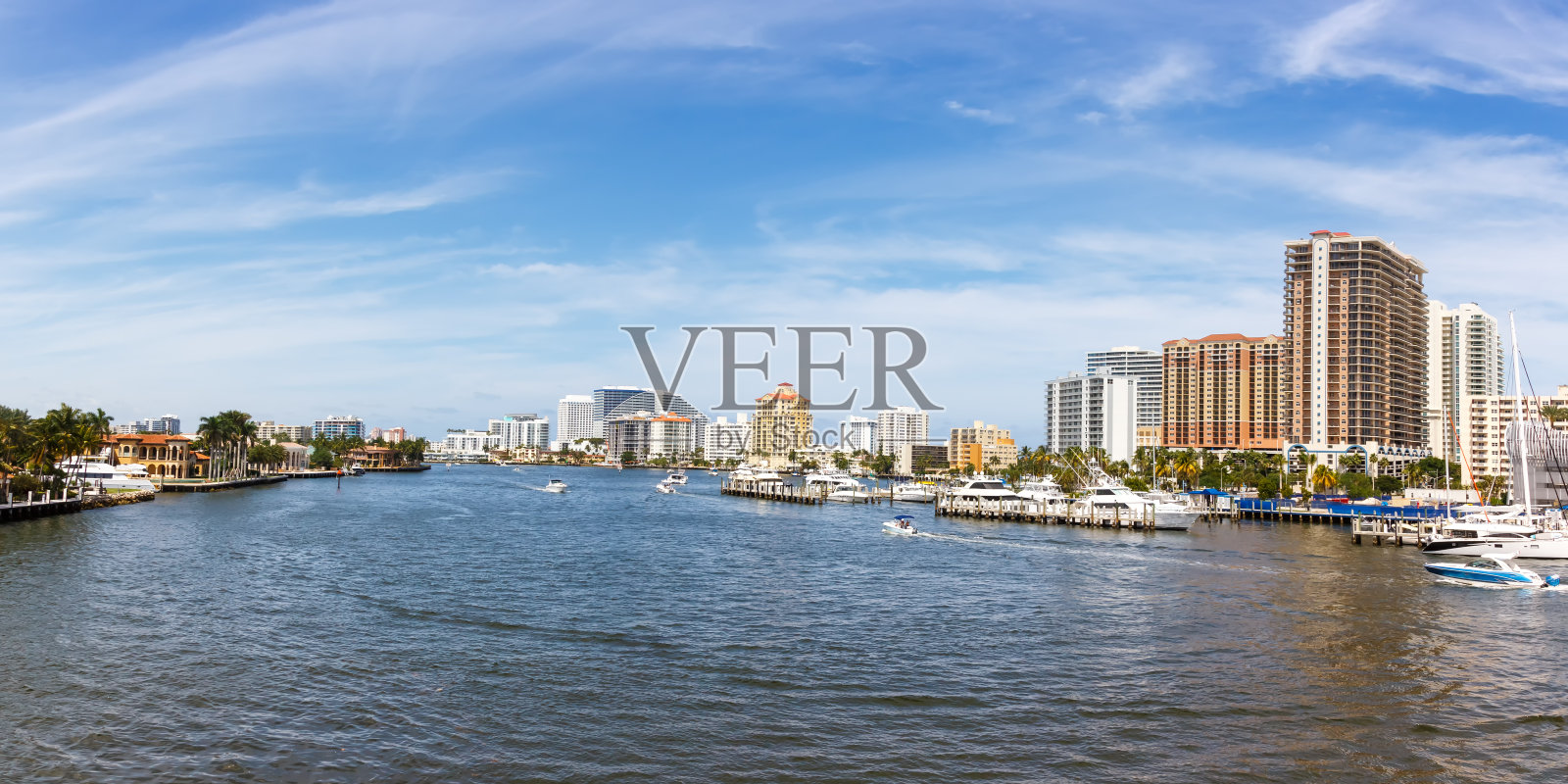 劳德代尔堡天际线佛罗里达市中心全景旗帜城市码头船照片摄影图片