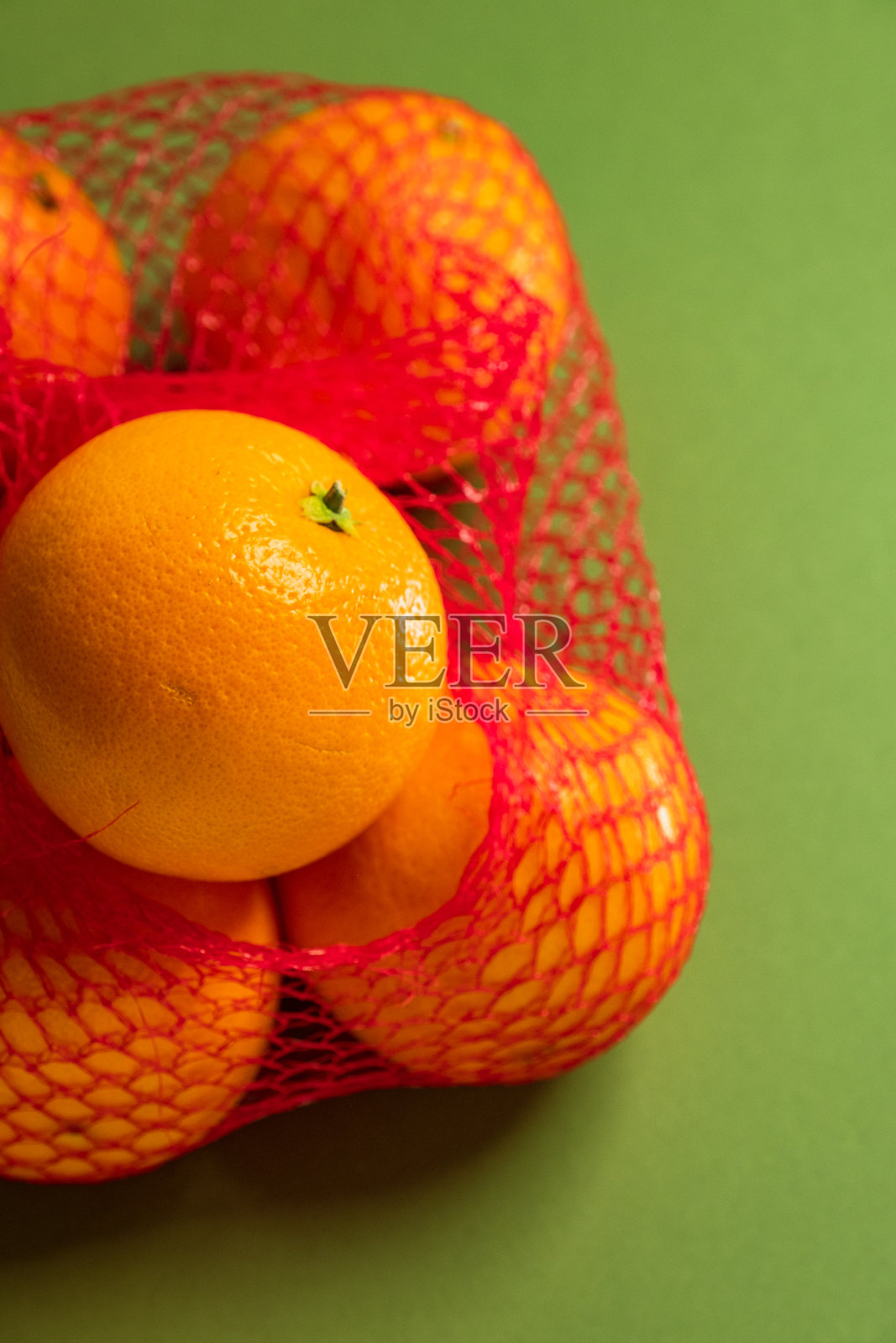 超市的新鲜橙子照片摄影图片