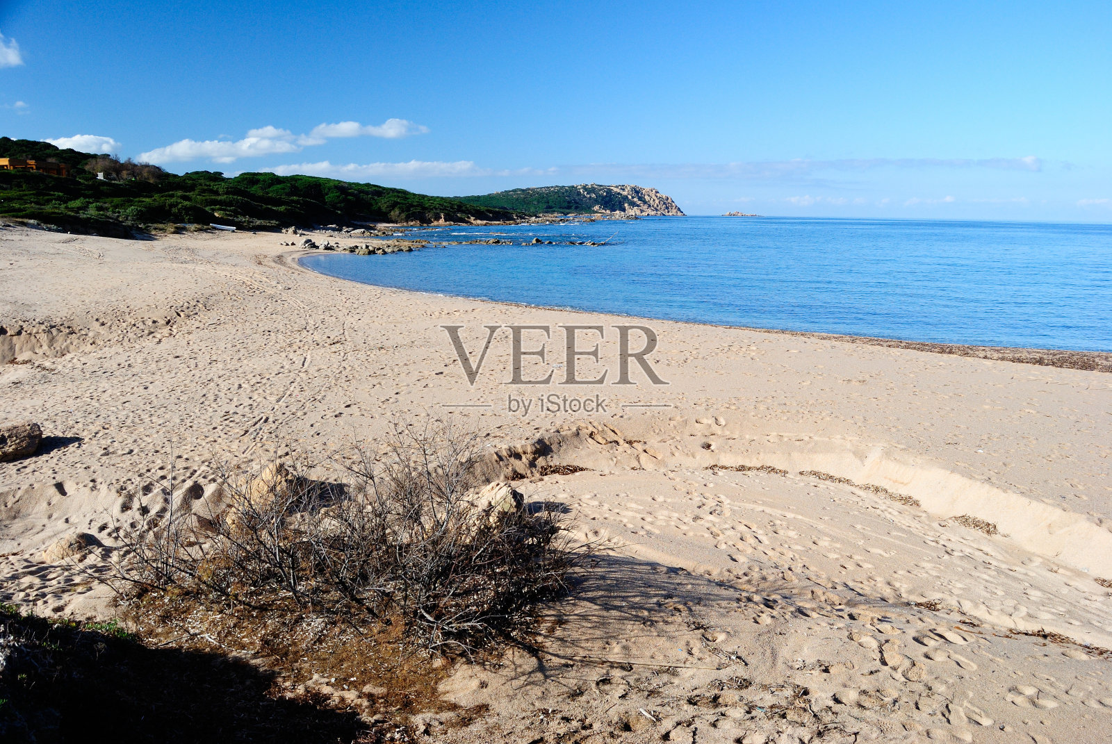 卡拉Pischina海滩的景色照片摄影图片