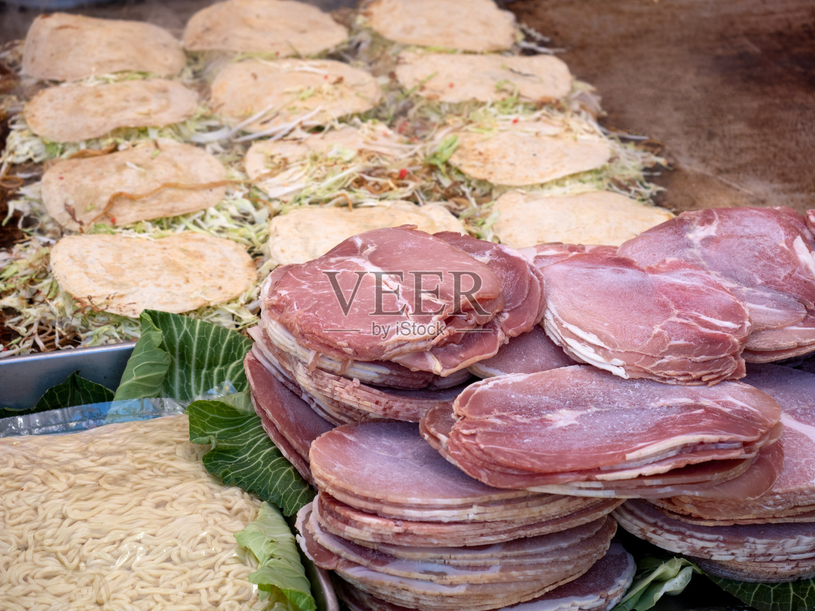 晴天的大阪烧餐厅照片摄影图片