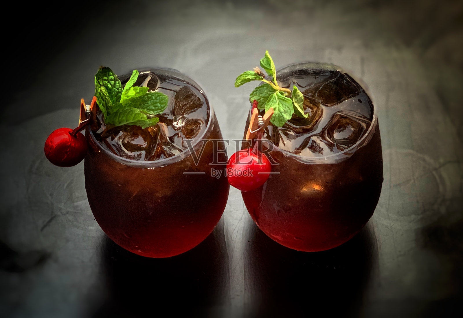 可乐鸡尾酒照片摄影图片